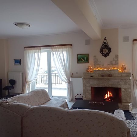 Апартаменти Alexadra'S House Κάτω Αλμυρή Екстер'єр фото